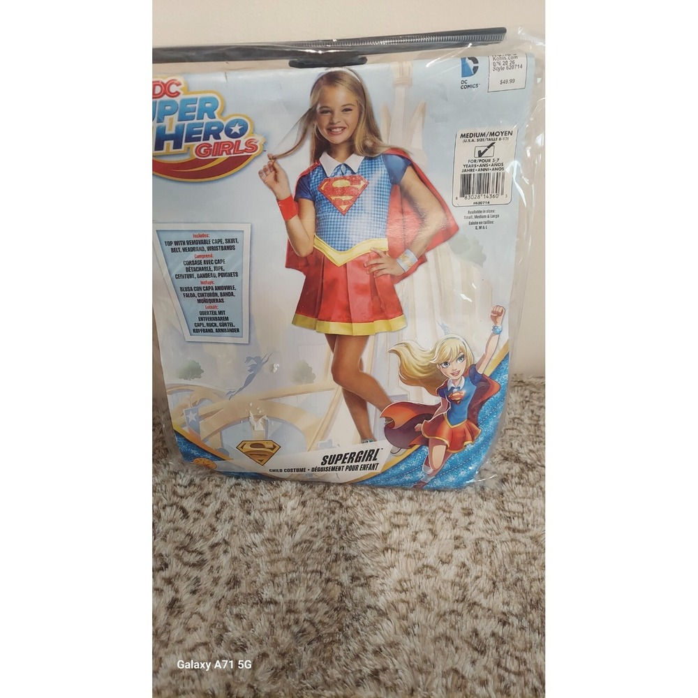 DC Super Hero Girls SUPERGIRL Costume Kid M 8-10 Cape Skirt Belt Wristbands Top